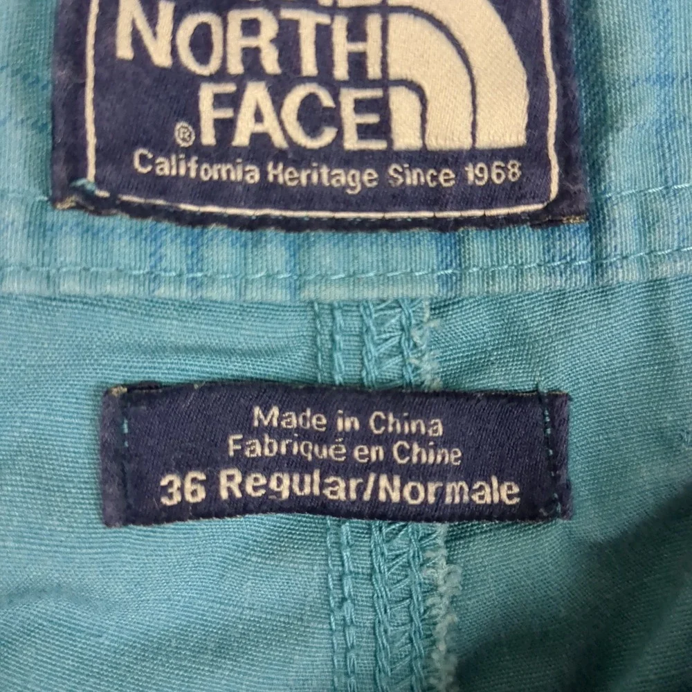 The North Face Cargo Shorts Plaid Blue Mens Size‎ 36 Regular California Heritage